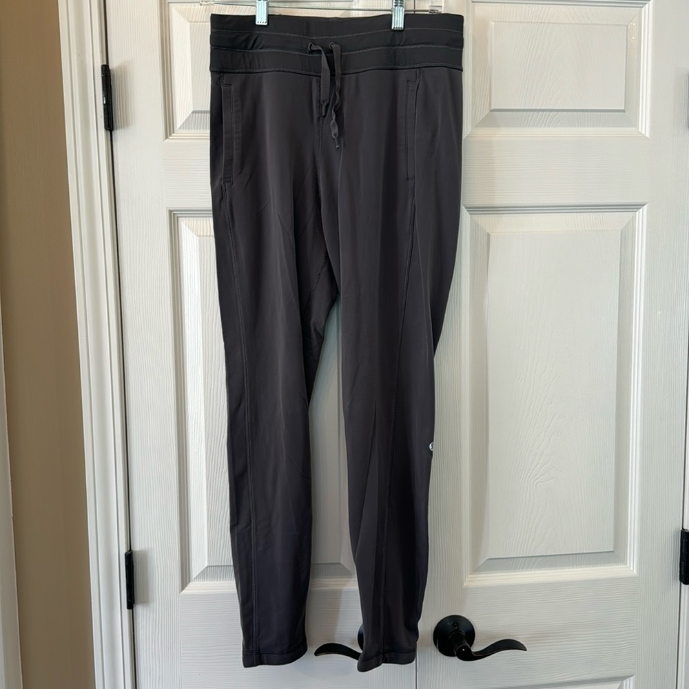 Lululemon grey drawstring pants